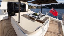 Motor yacht BLOOMS -  At Deck sunpads and dining